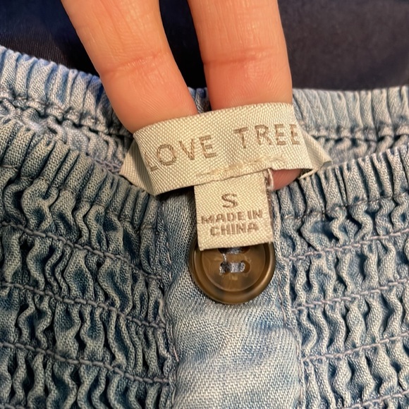 Love Tree, Blue off the shoulder top ❗️SMOKE FREE HOME❗️ - Picture 11 of 11